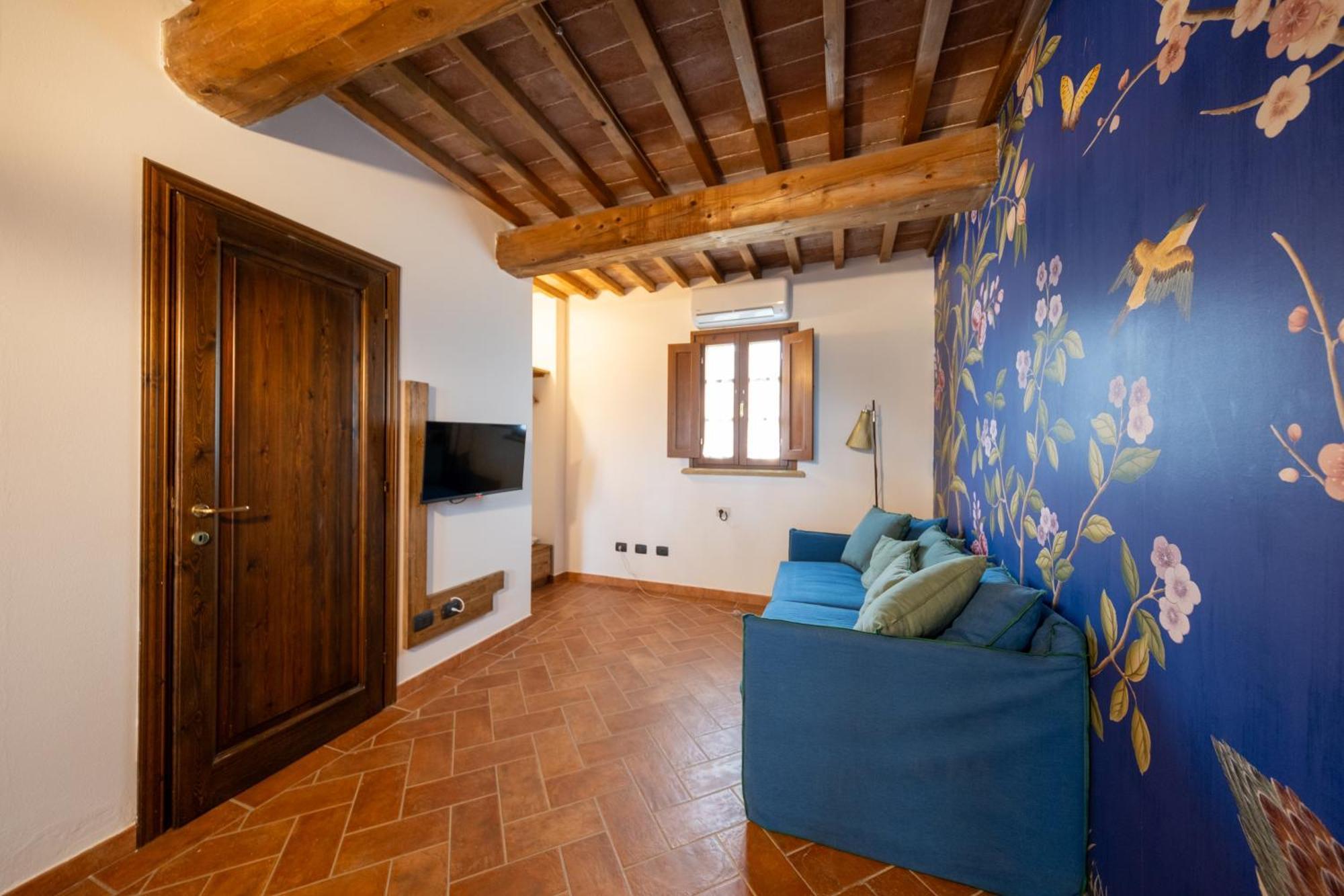 San Ruffino Apartments Lari Dış mekan fotoğraf