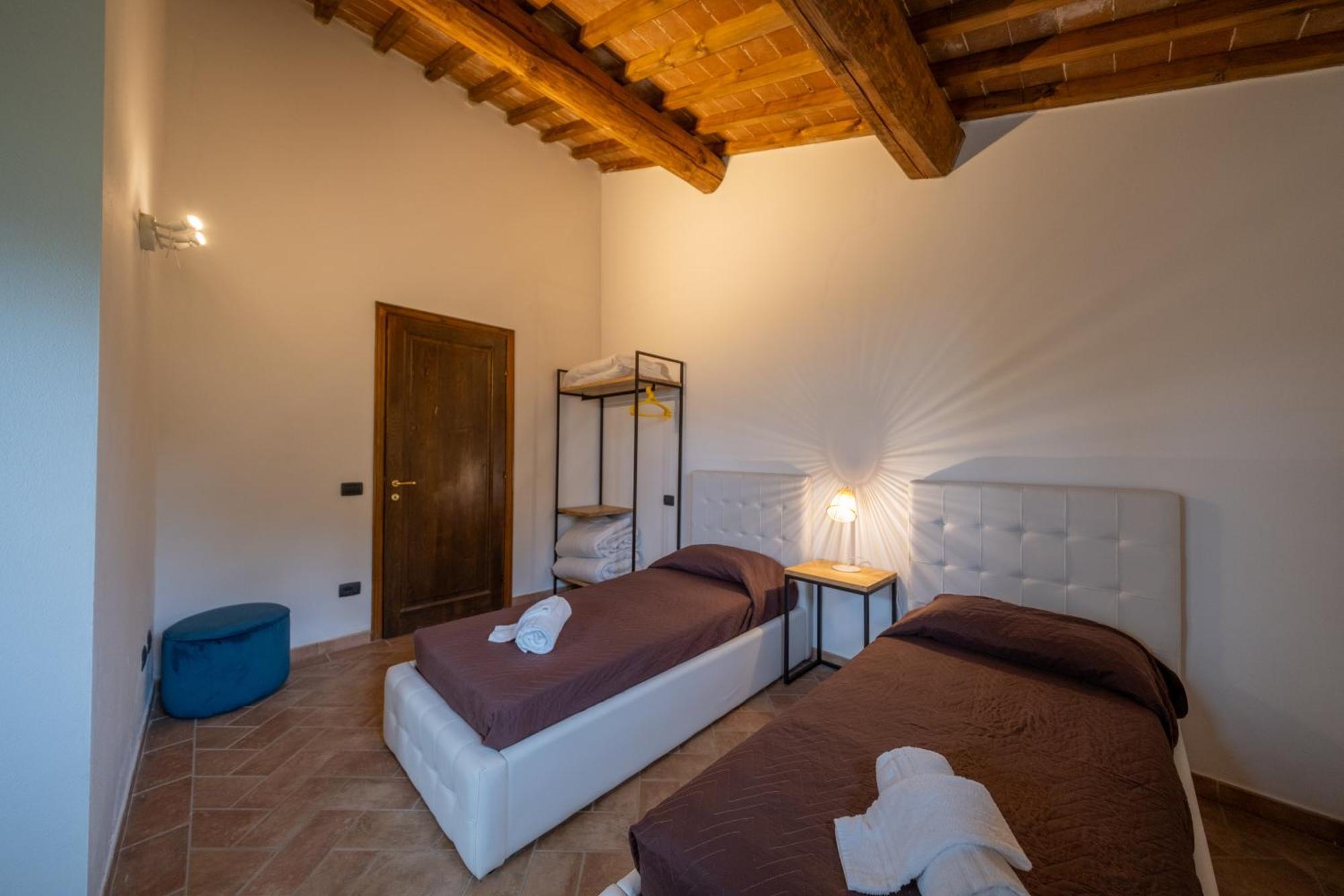 San Ruffino Apartments Lari Dış mekan fotoğraf