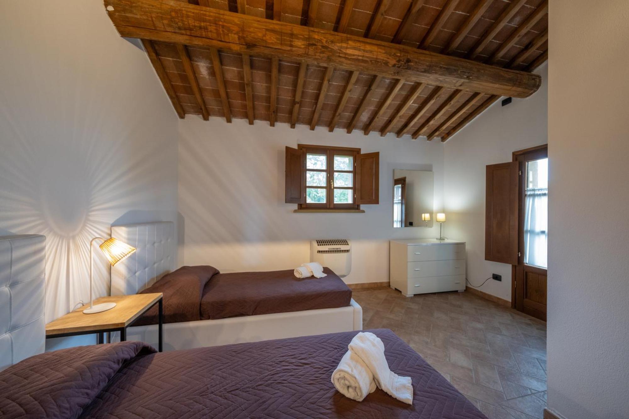 San Ruffino Apartments Lari Dış mekan fotoğraf