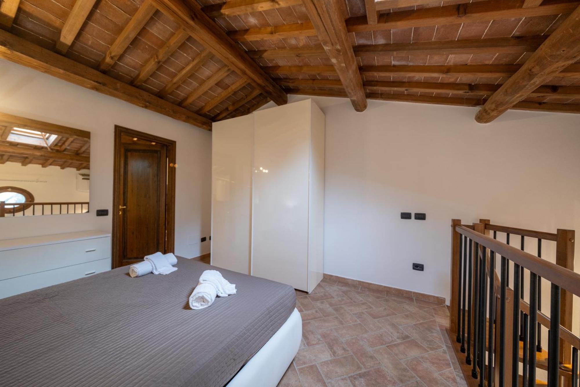 San Ruffino Apartments Lari Dış mekan fotoğraf