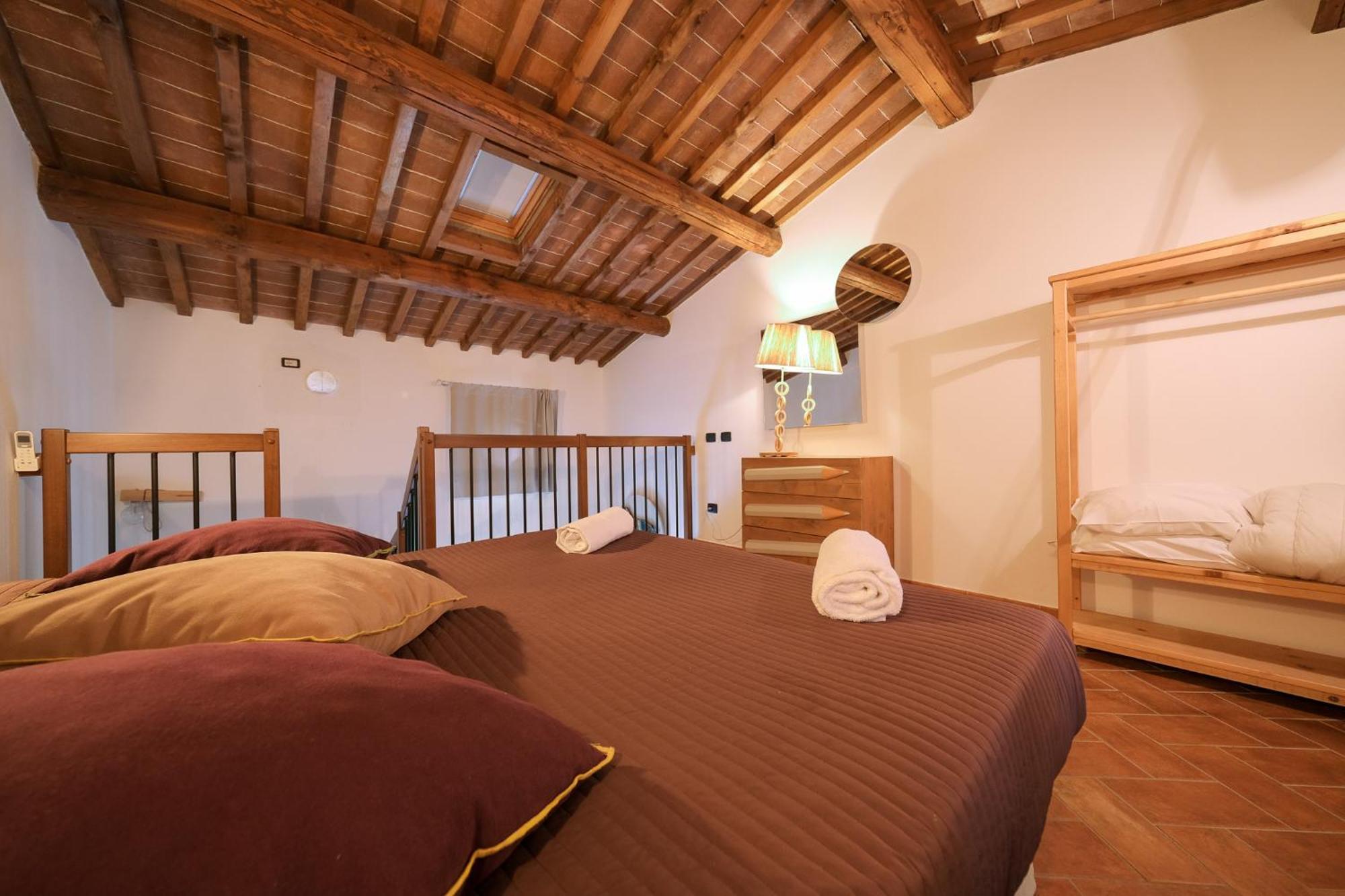 San Ruffino Apartments Lari Dış mekan fotoğraf
