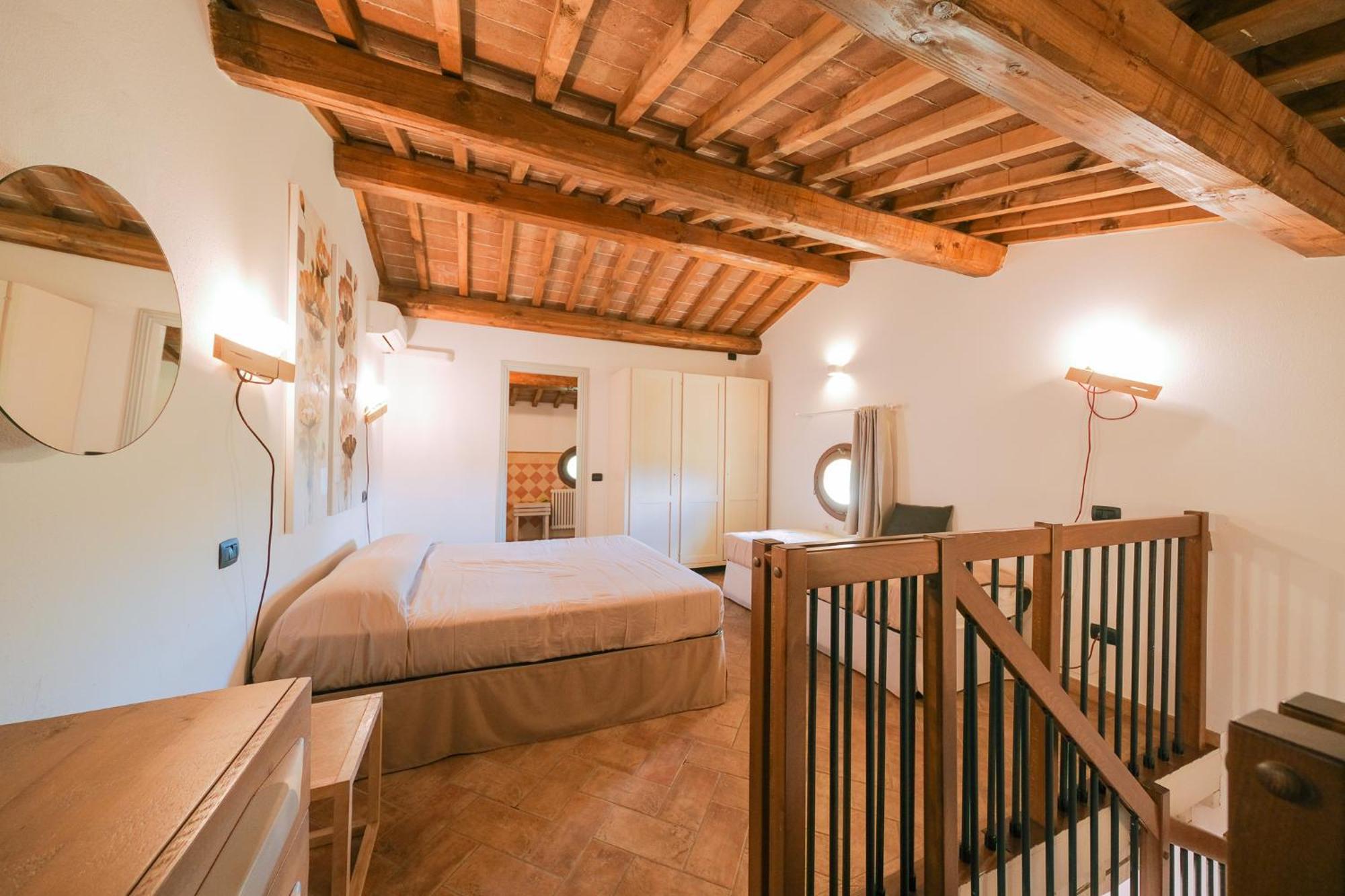 San Ruffino Apartments Lari Dış mekan fotoğraf