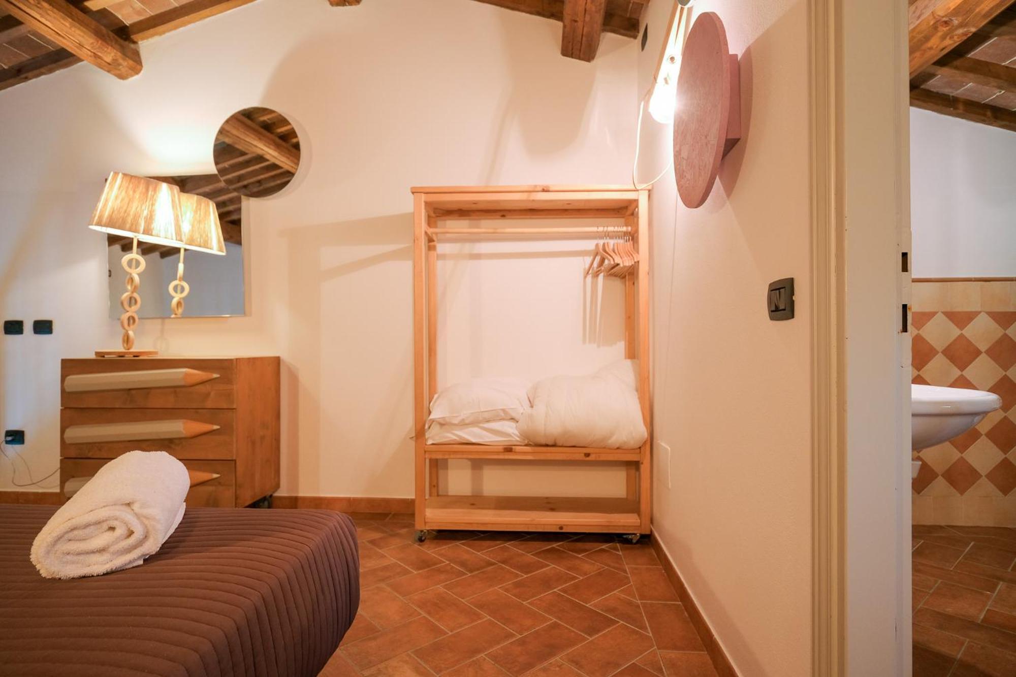 San Ruffino Apartments Lari Dış mekan fotoğraf